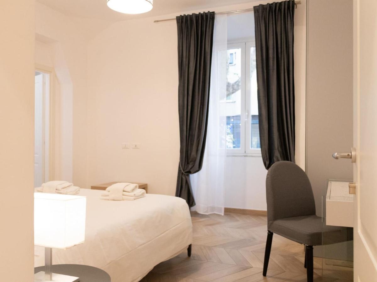 The Rent - Elegant Five-bedrooms Near Colosseo Apartamento Roma
