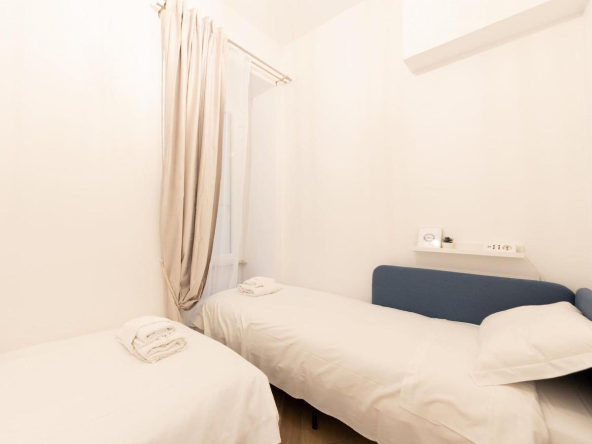 The Rent - Elegant Five-bedrooms Near Colosseo Apartamento *